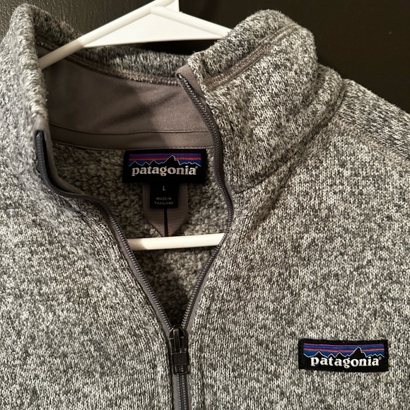 Patagonia women’s better sweater 1/4 zip - Picture 3 of 3